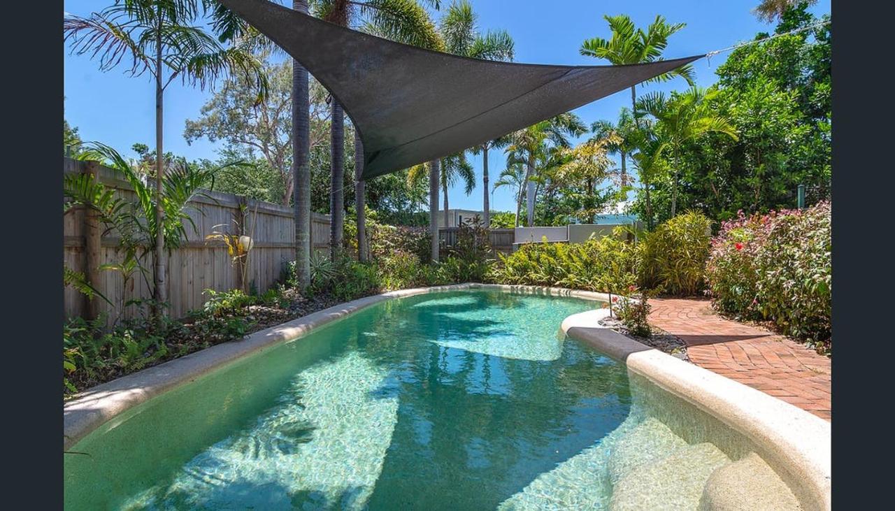 Modern 2 Bedroom Townhouse - Four Mile Beach Escapes Port Douglas Dış mekan fotoğraf